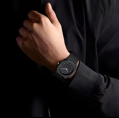 Black Aura Quartz Watch – Lightweight Design, Arabic Dial Black Aura Arabic Watch For Men – Trendy Fiber Plastic Timepiece With Arabic Numerals